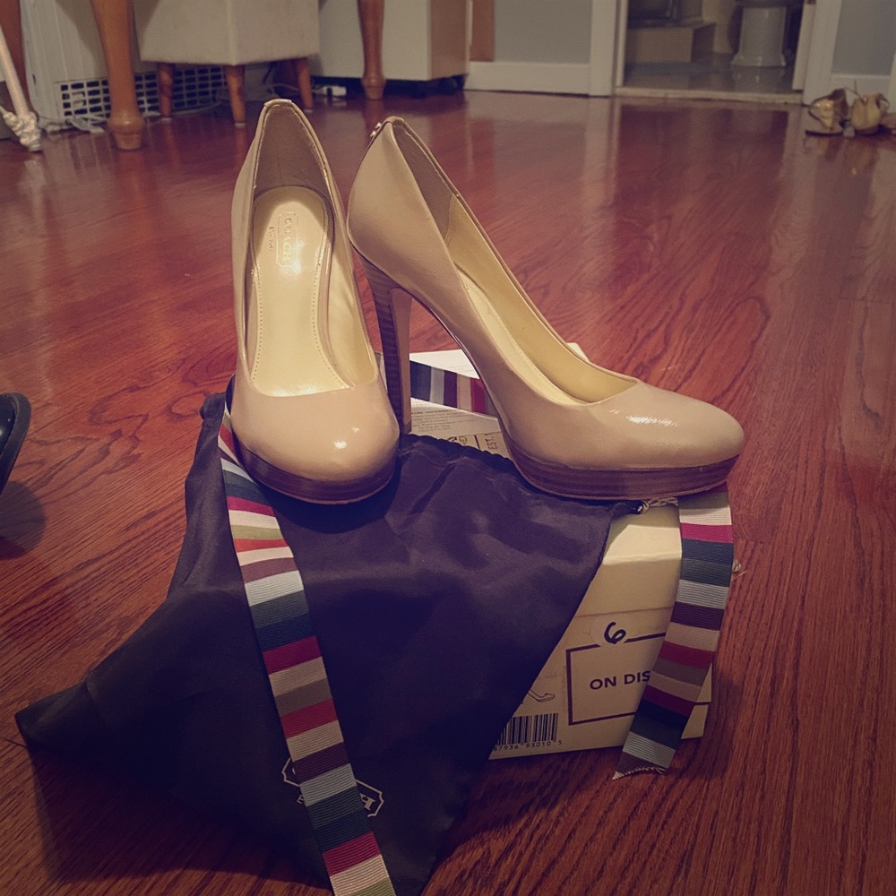 Coach Letitia patent leather pumps